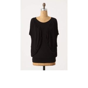 Anthropologie podolls black tee shirt